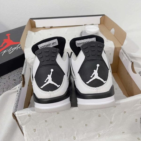 jordan 4 mới thể thao