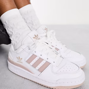 Những mẫu giày Adidas cho nữ